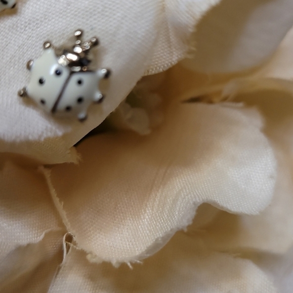 Ladybug earrings - Picture 4 of 6